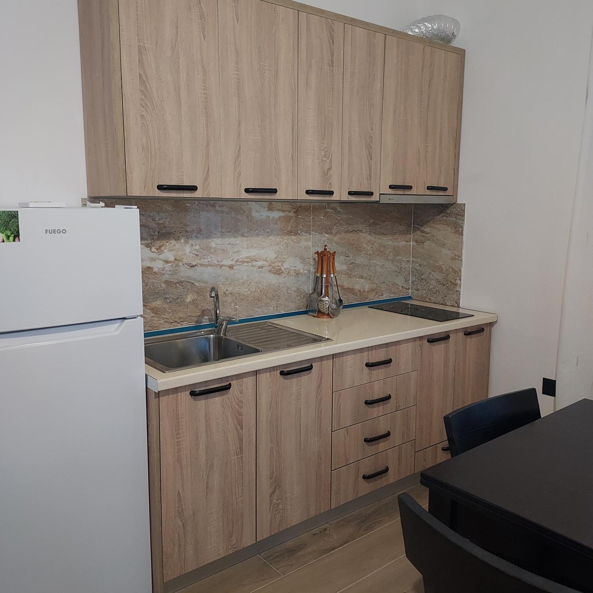 Guesthouse Vlorë Εξωτερικό φωτογραφία